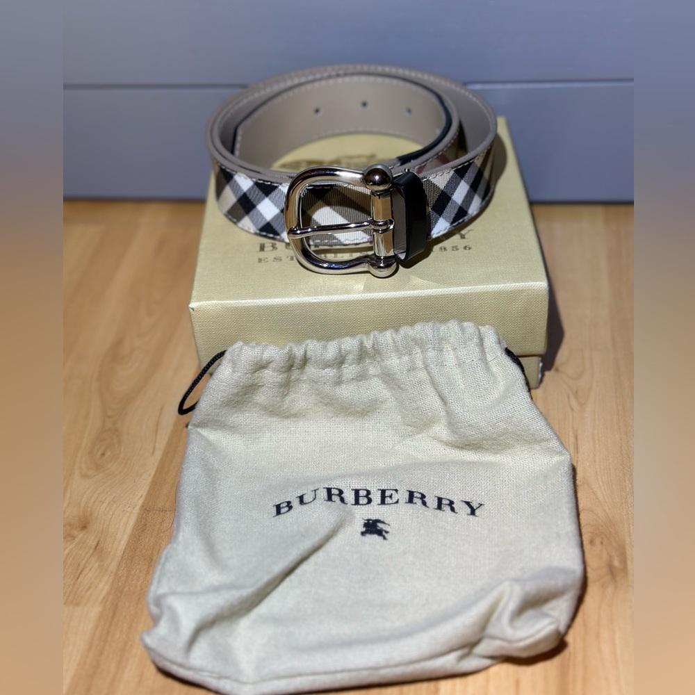 Authentic Burberry Vintage Nova Check Leather Belt Made In Italy Size: 40/100